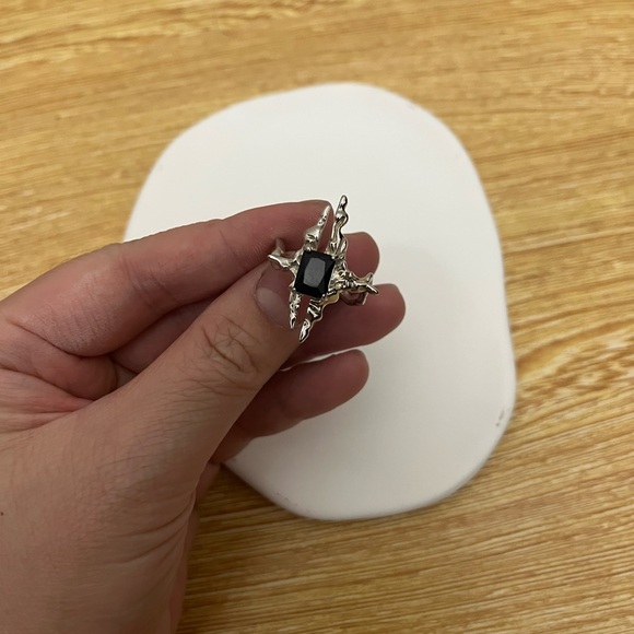 Videmus Omnia “Void Petal” 925 Silver Ring - Picture 5 of 7